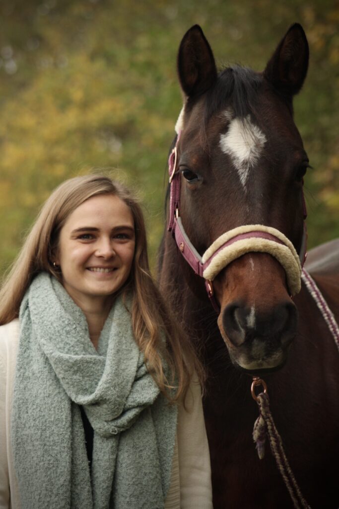 Foto 10.11.24 15 14 36 683x1024